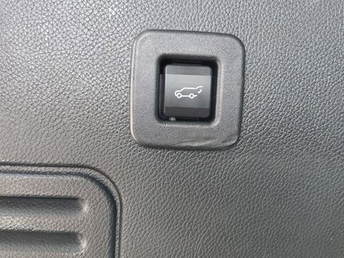 Used 2017 Ford Expedition EL XLT w/ Equipment Group 202A AWD/4WD image 25