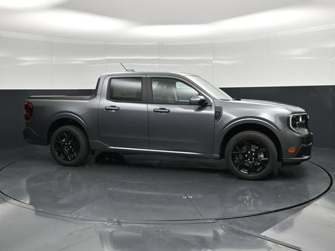 New 2026 Ford Maverick Lobo AWD/4WD image 3