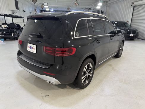 Used 2025 Mercedes-Benz GLB 250 image 5