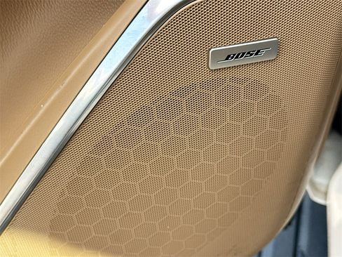 Used 2019 Cadillac Escalade Platinum image 19