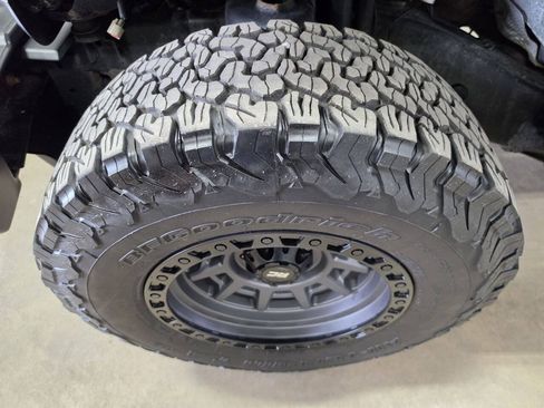 Used 2016 Jeep Wrangler Unlimited Sport w/ Quick Order Package 24S AWD/4WD image 13