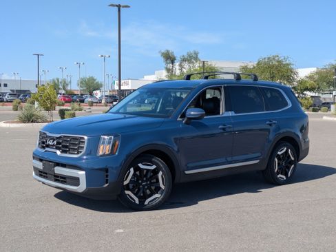 Certified 2025 Kia Telluride S AWD/4WD image 34