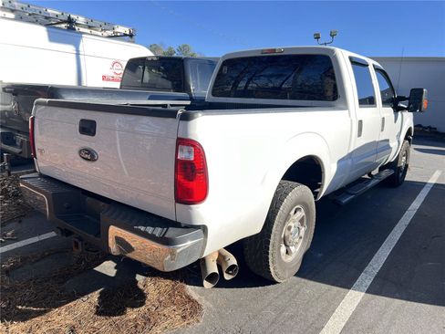 Used 2016 Ford F250 XL w/ Power Equipment Group image 5