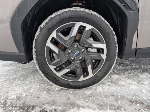 New 2025 Subaru Forester Limited w/ Popular Package image 5