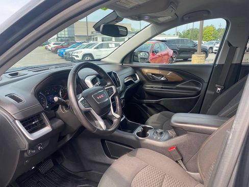 Used 2020 GMC Terrain SLE w/ Driver Convenience Package FWD image 10