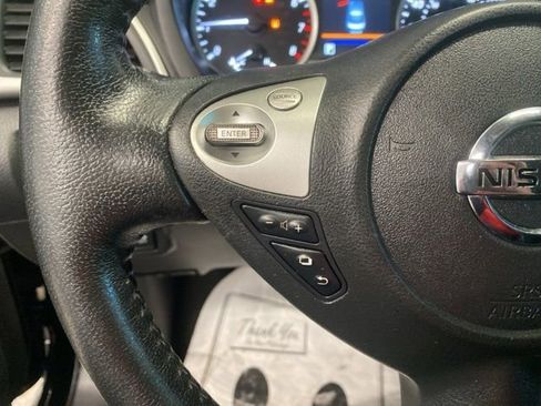 Used 2019 Nissan Sentra SR FWD image 14