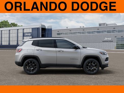 New 2026 Jeep Compass Latitude AWD/4WD image 21