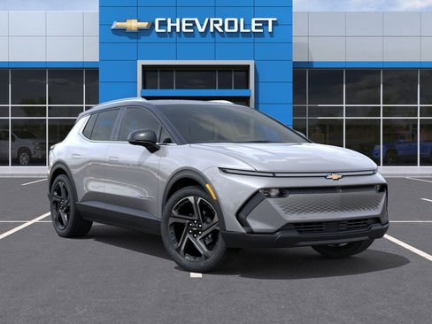 New 2026 Chevrolet Equinox EV LT image 31