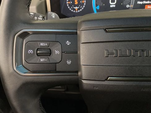 Used 2024 GMC Hummer EV 3X w/ Omega Edition image 20