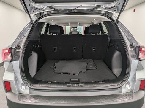 Certified 2022 Ford Escape SE w/ Cold Weather Package image 24