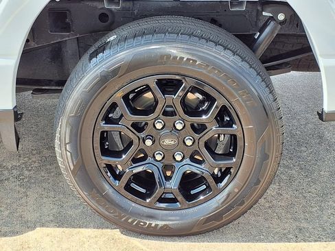Used 2024 Ford F150 XLT w/ Equipment Group 302A MID RWD image 32