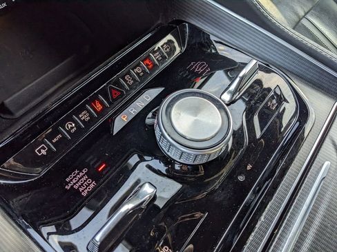 Certified 2024 Jeep Grand Wagoneer L Series II w/ Quick Order Packagew 28T image 39