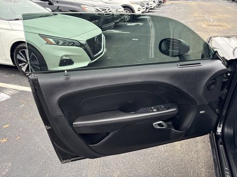 Used 2017 Dodge Challenger R/T w/ Blacktop Package image 17