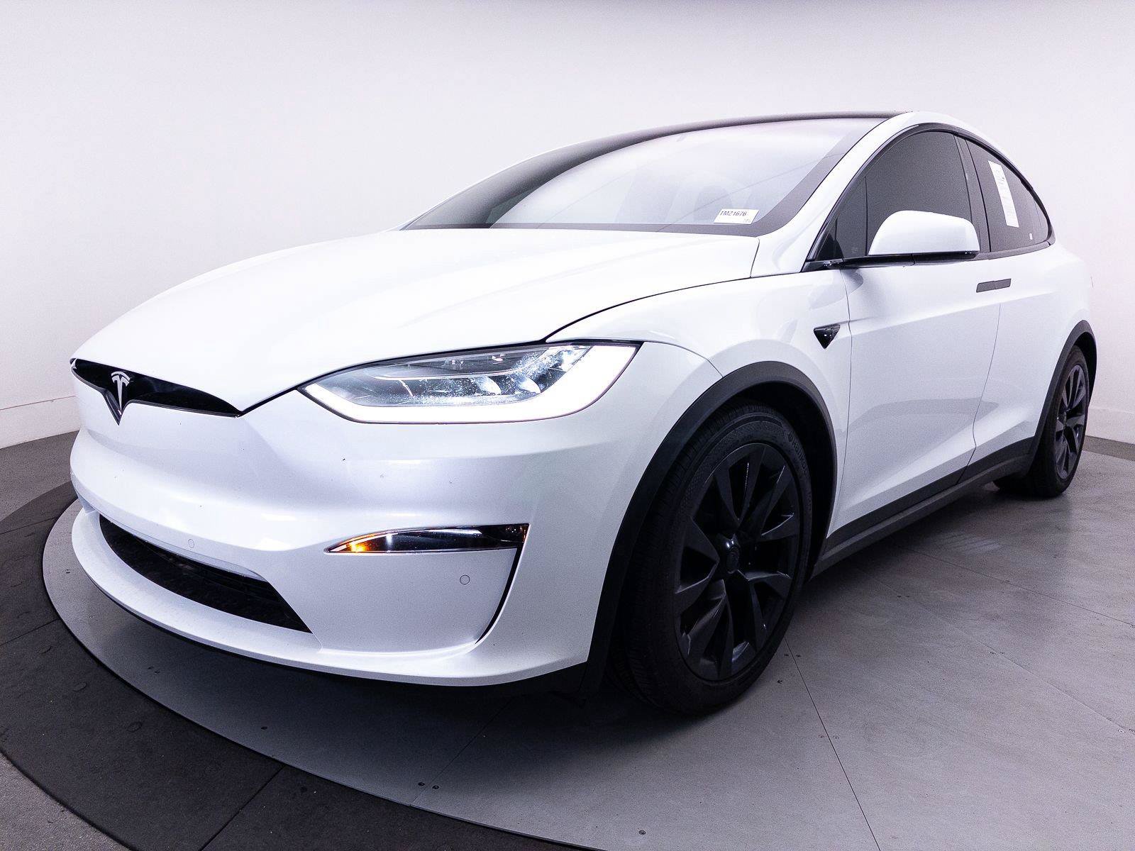 Used 2022 Tesla Model X AWD/4WD image 14