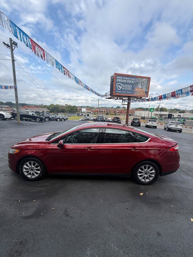 Used 2016 Ford Fusion S FWD image 8