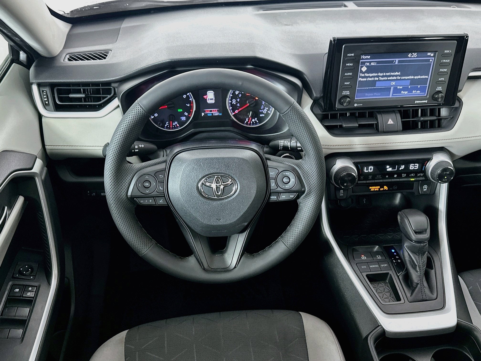 Used 2020 Toyota RAV4 XLE FWD image 18