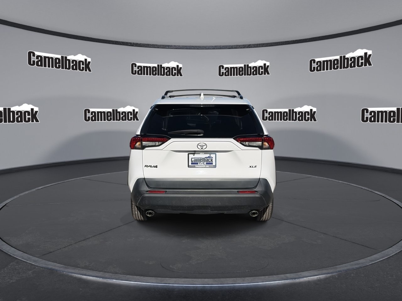 Used 2023 Toyota RAV4 XLE FWD image 6
