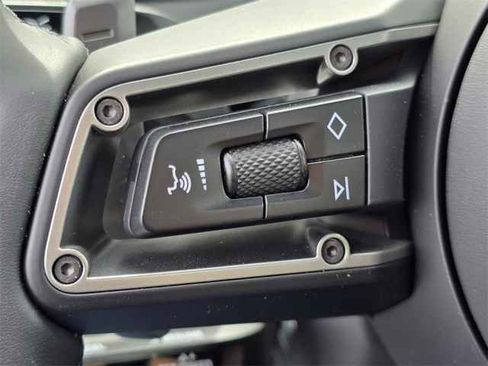 New 2025 Porsche Panamera 4 image 16