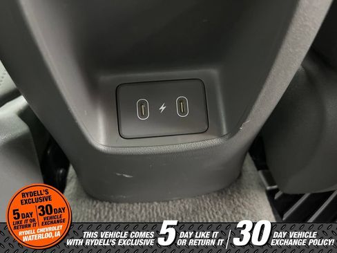 Used 2024 Hyundai Elantra SE FWD image 17