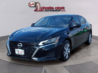 Certified 2025 Nissan Altima 2.5 S