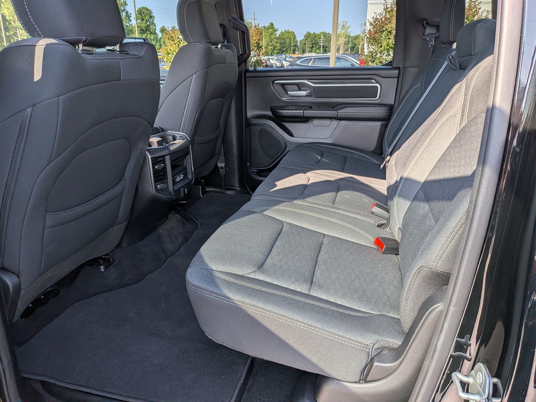 Used 2025 RAM 1500 Big Horn AWD/4WD image 15