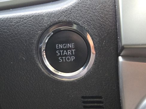 Used 2022 Toyota 4Runner Limited image 23