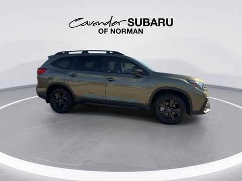 Used 2026 Subaru Ascent Premium AWD/4WD image 2