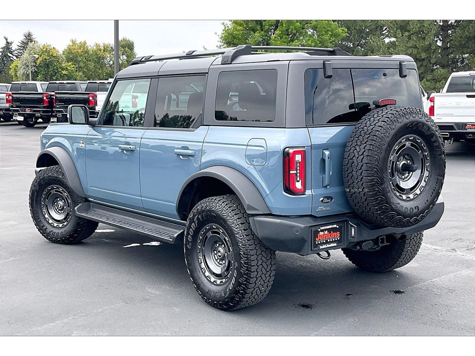 Used 2025 Ford Bronco Outer Banks w/ Sasquatch Package AWD/4WD image 13