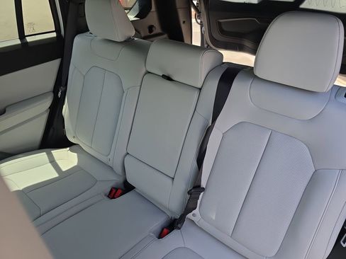 New 2026 Jeep Cherokee Limited AWD/4WD image 14