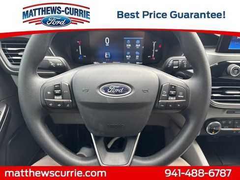New 2025 Ford Escape Active image 15