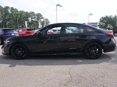 Used 2025 Honda Civic Sport image 2