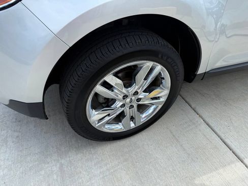 Used 2014 Ford Edge Limited w/ Canadian Touring Package AWD/4WD image 6