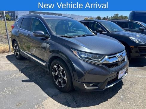 Used 2018 Honda CR-V Touring image 1