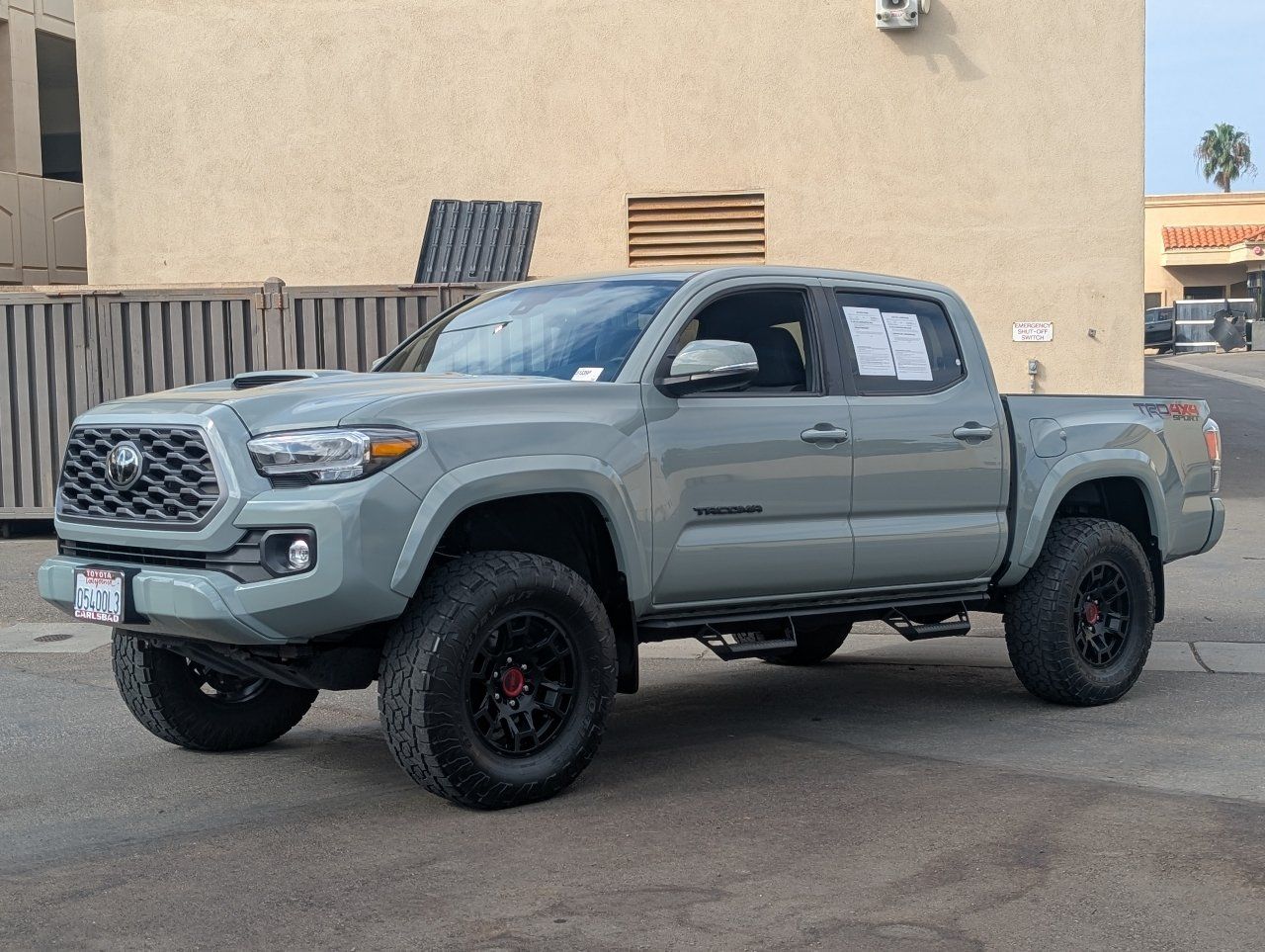 Used 2022 Toyota Tacoma TRD Sport w/ Technology Package AWD/4WD image 11