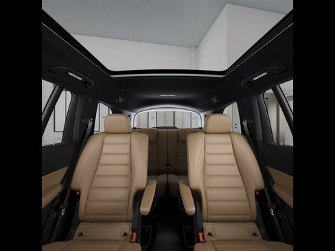 Certified 2026 Mercedes-Benz GLS 450 4MATIC image 44