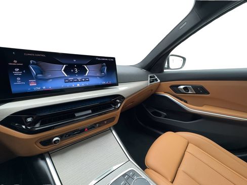 Used 2025 BMW 330i Sedan RWD image 42