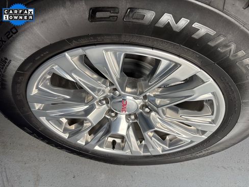 Used 2025 GMC Yukon Denali image 11