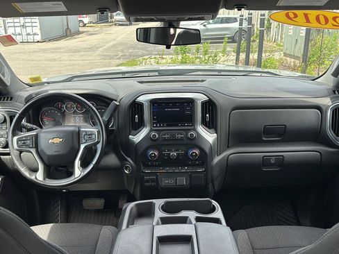 Used 2019 Chevrolet Silverado 1500 LT w/ All-Star Edition AWD/4WD image 11