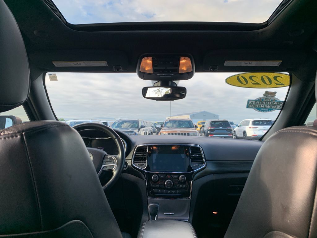 Used 2020 Jeep Grand Cherokee Altitude AWD/4WD image 19