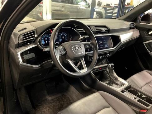 Certified 2022 Audi Q3 2.0T Premium image 14