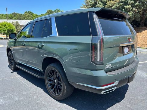 Used 2025 Cadillac Escalade Premium Luxury RWD image 24