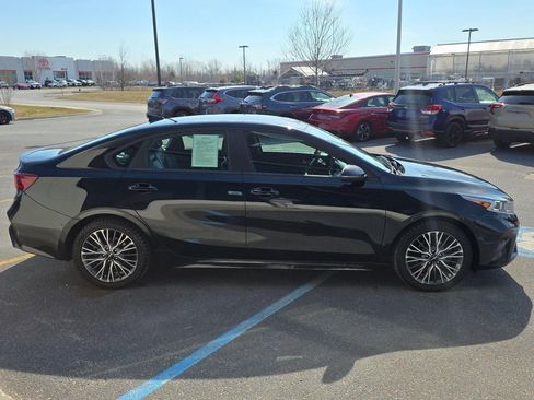 Used 2024 Kia Forte GT-Line image 6