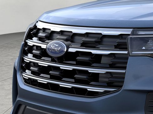 New 2026 Ford Explorer Active image 17