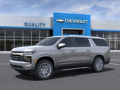 New 2025 Chevrolet Suburban Premier image 2