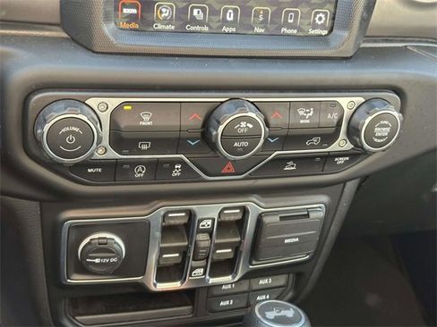 Certified 2021 Jeep Wrangler Unlimited Sport S image 31