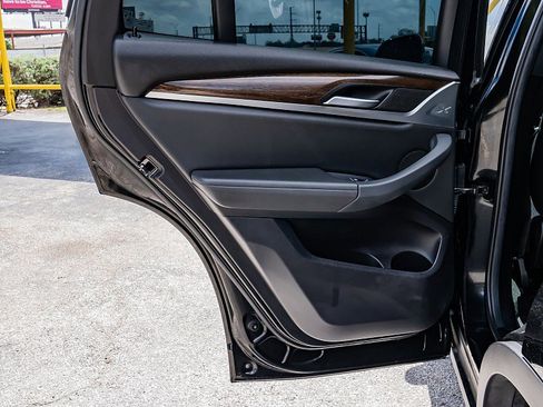 Used 2019 BMW X3 sDrive30i image 11