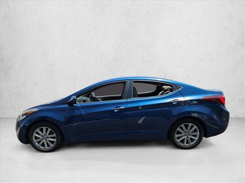 Used 2014 Hyundai Elantra SE w/ Option Group 02 FWD image 8