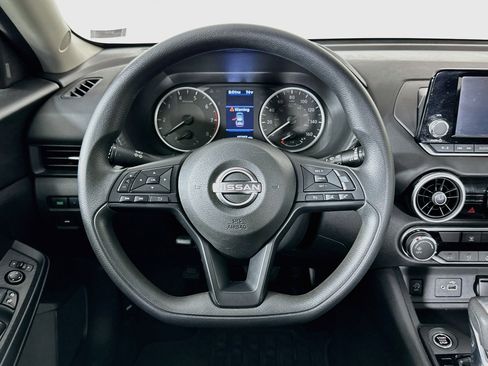 Used 2024 Nissan Sentra S FWD image 18
