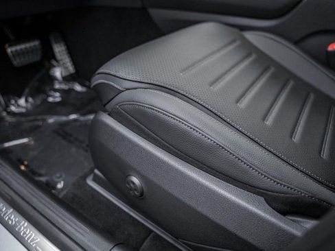 New 2026 Mercedes-Benz GLC 300 4MATIC image 31