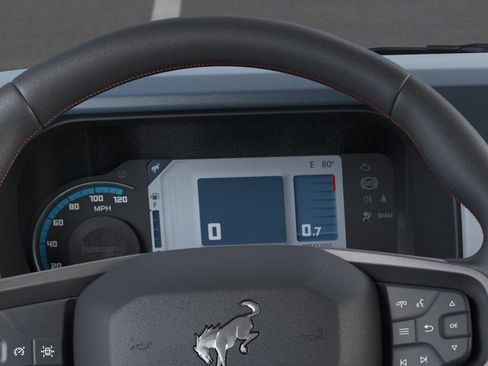 New 2025 Ford Bronco Heritage Edition AWD/4WD image 15